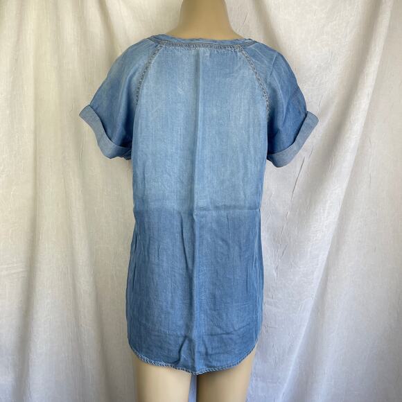 🌞 Light Blue Denim Chambray T-shirt Smock Shirt Forever 21 Life in Progress XS - Picture 5 of 16